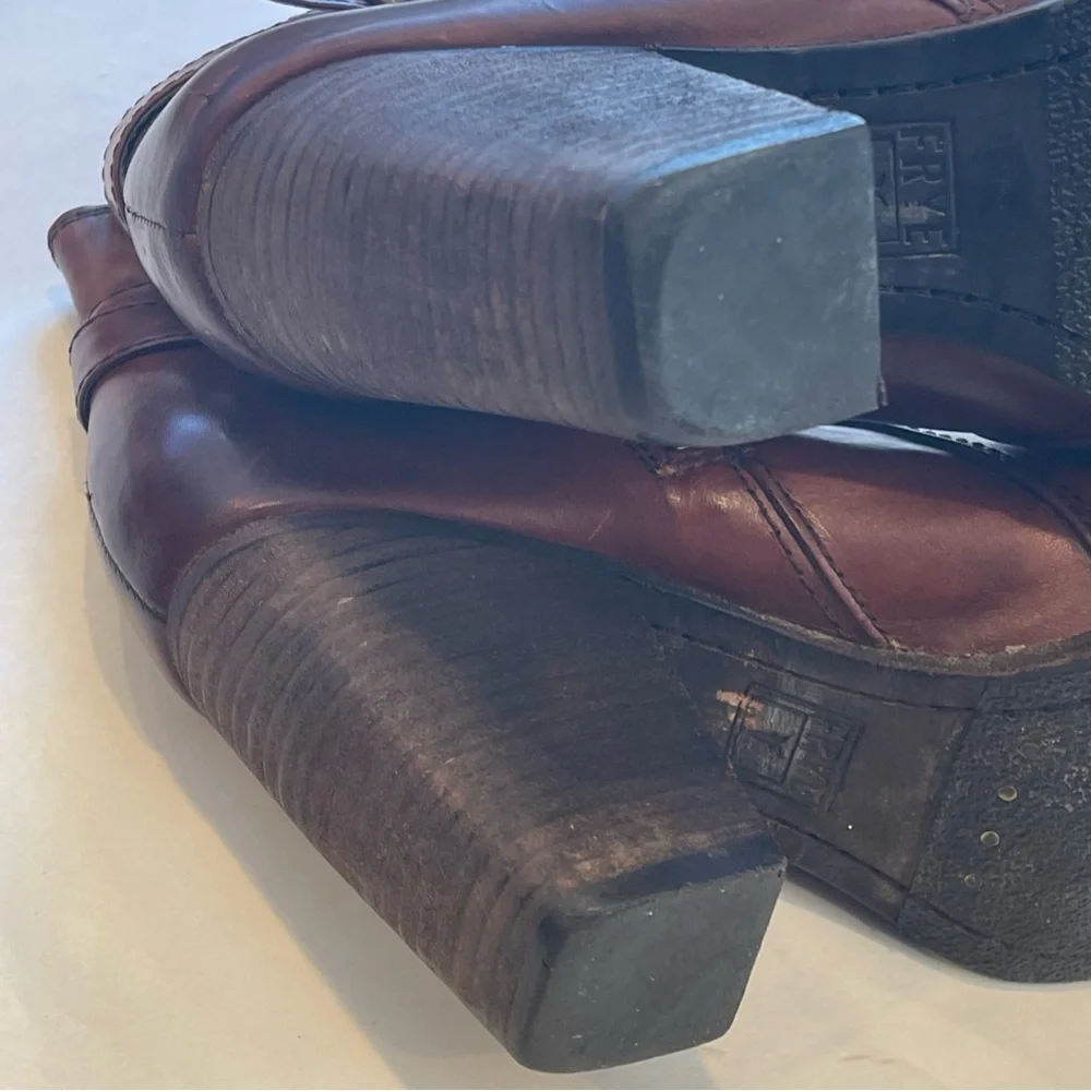FRYE Patty Riding Boots Booties Brown Red-ish Leather High Block Heels size 8M